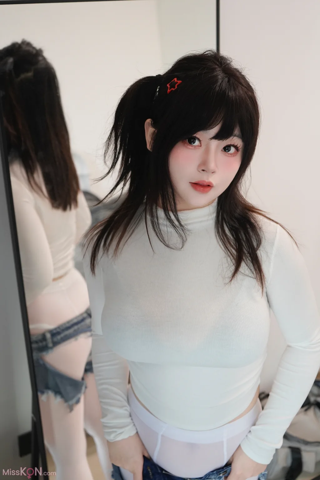 Coser@一只猫猫帽: 居家妹妹 (180 photos + 10 videos)