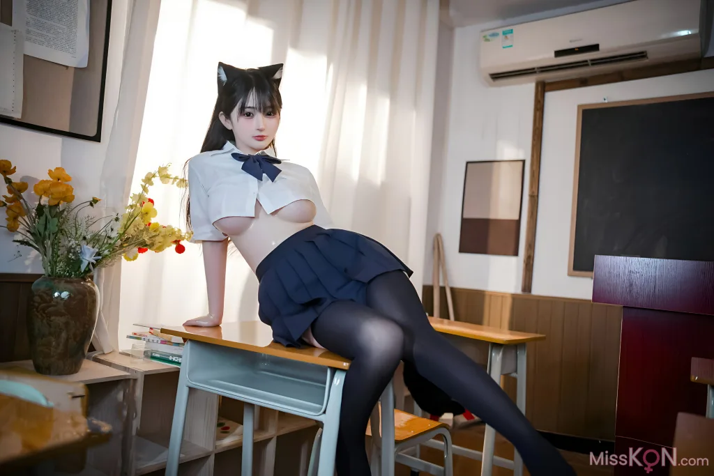 Coser@桜井宁宁: JK猫耳 (150 photos + 1 video)