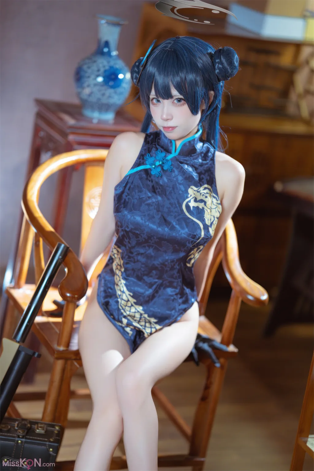 Coser@三無人型: 蔚蓝档案 龙华妃咲 旗袍 (42 photos)