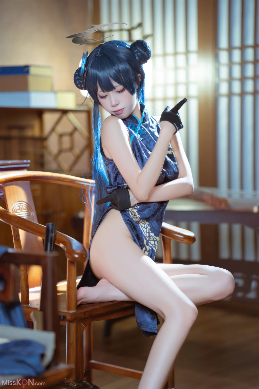 Coser@三無人型: 蔚蓝档案 龙华妃咲 旗袍 (42 photos)