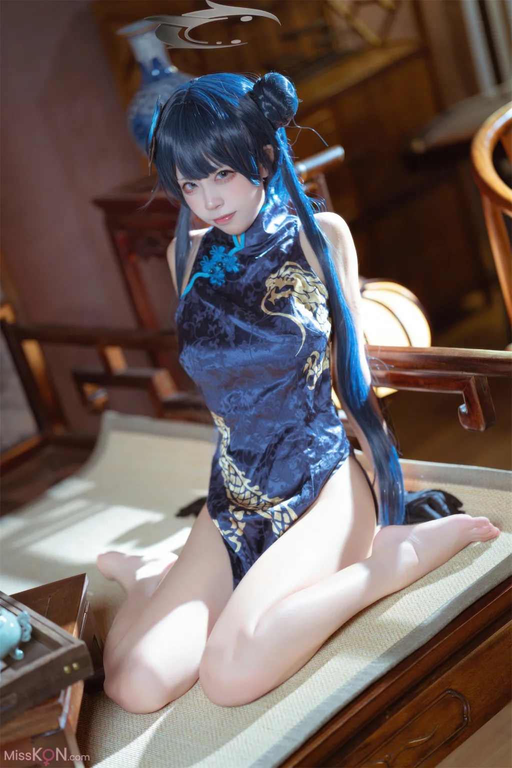 Coser@三無人型: 蔚蓝档案 龙华妃咲 旗袍 (42 photos)