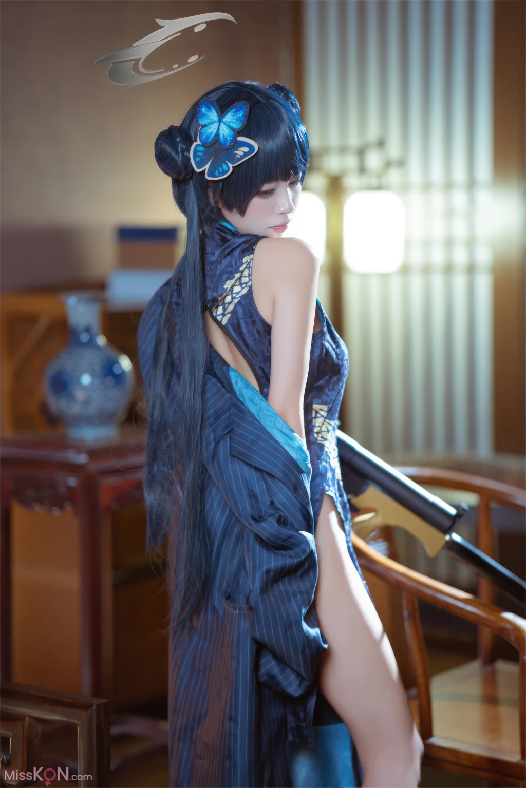 Coser@三無人型: 蔚蓝档案 龙华妃咲 旗袍 (42 photos)