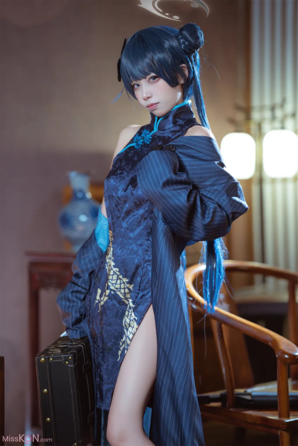 Coser@三無人型: 蔚蓝档案 龙华妃咲 旗袍 (42 photos)