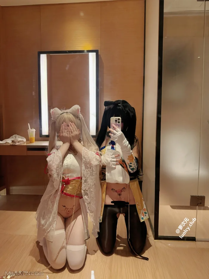 Coser@一枚呆呆: 可可爱爱合法萝莉Coser (53 photos + 2 videos)