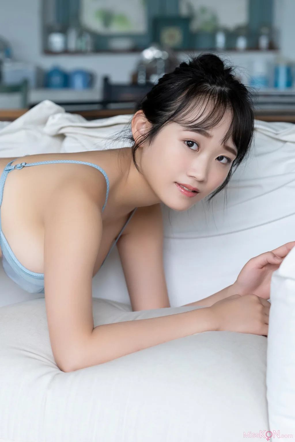 [JP] Riho Okumura (奥村梨穂): FRIDAY デジタル写真集 奇跡の神乳 Vol.2 (54 photos)