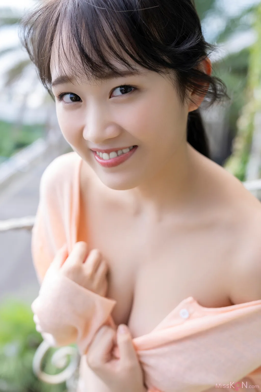 [JP] Riho Okumura (奥村梨穂): FRIDAY デジタル写真集 奇跡の神乳 Vol.2 (54 photos)