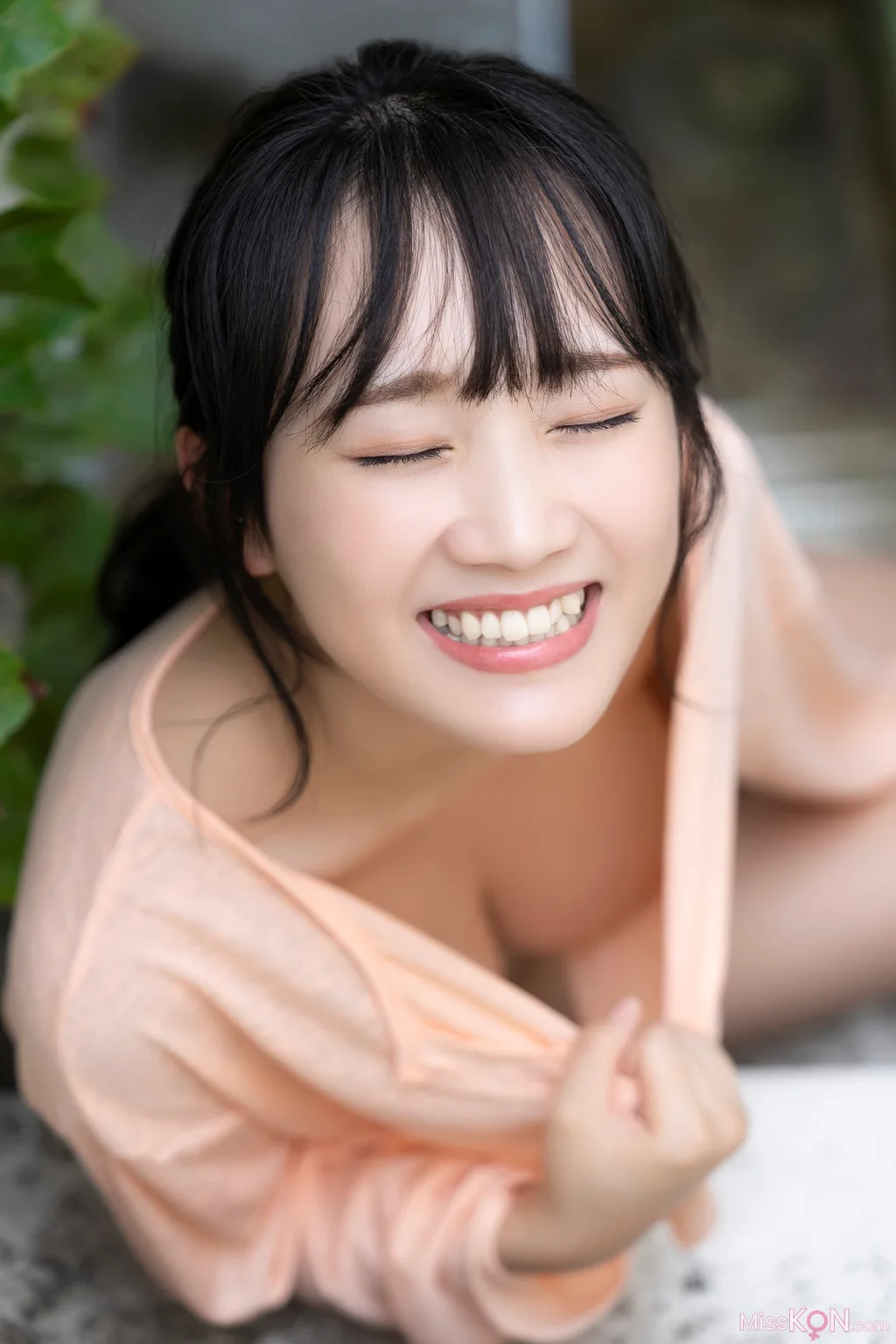 [JP] Riho Okumura (奥村梨穂): FRIDAY デジタル写真集 奇跡の神乳 Vol.2 (54 photos)