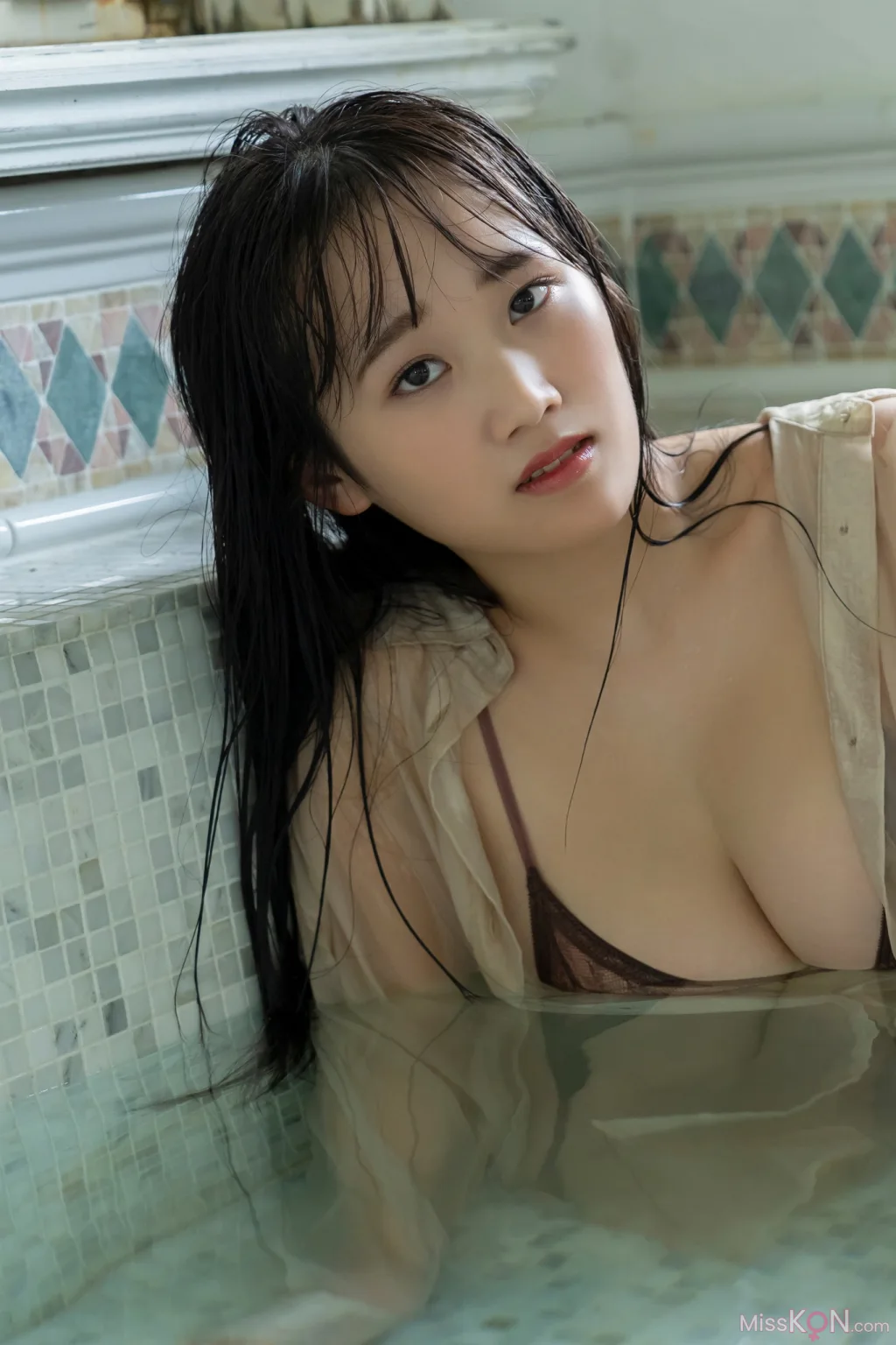 [JP] Riho Okumura (奥村梨穂): FRIDAY デジタル写真集 奇跡の神乳 Vol.2 (54 photos)