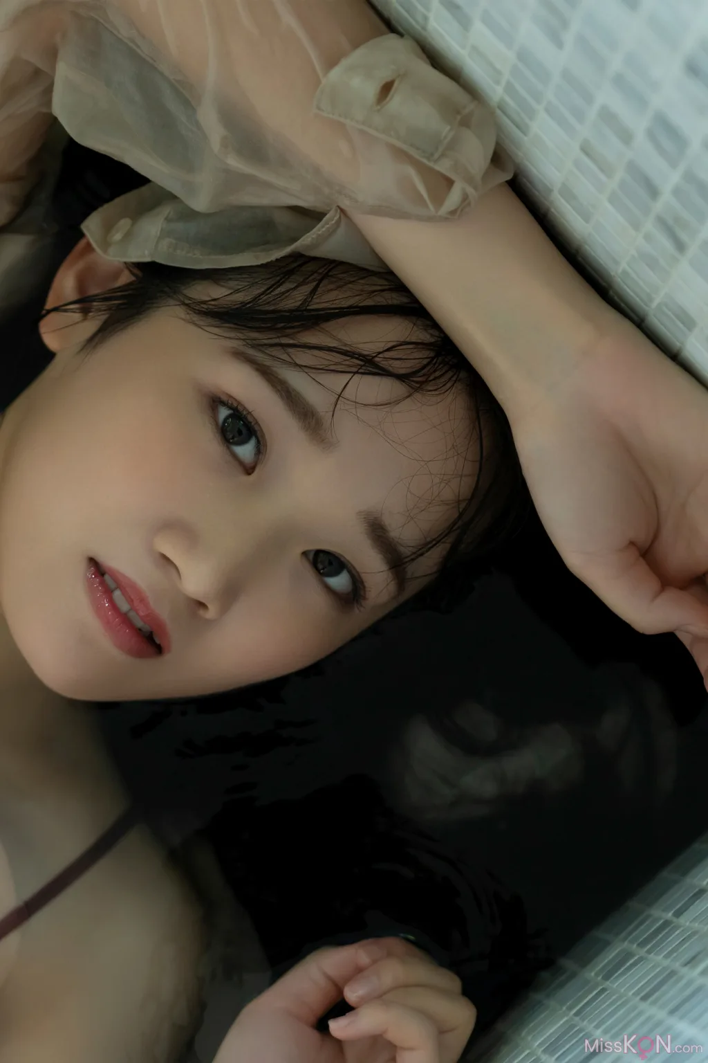 [JP] Riho Okumura (奥村梨穂): FRIDAY デジタル写真集 奇跡の神乳 Vol.2 (54 photos) – Page 4