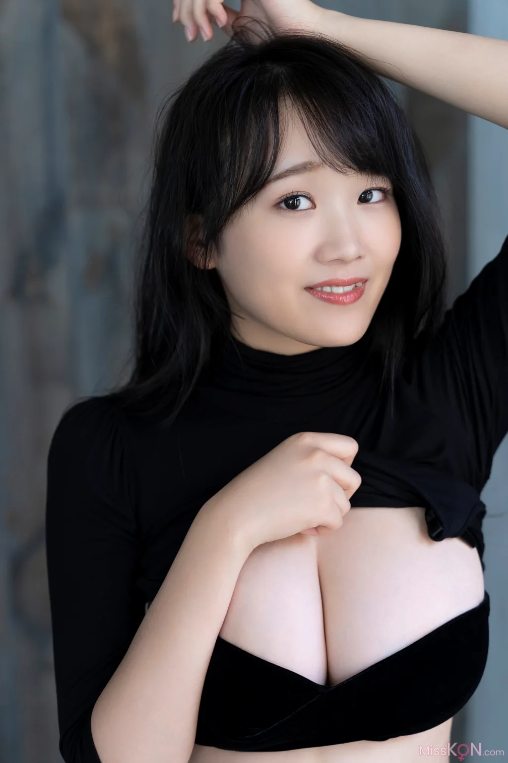 [JP] Riho Okumura (奥村梨穂): FRIDAY デジタル写真集 奇跡の神乳 Vol.3 オール未公開完全版 (102 photos)