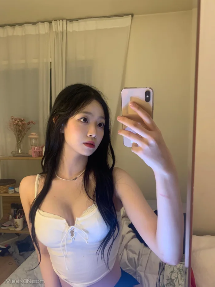 Yumi (유미): Hot Selfie Collection (184 photos + 41 videos) – Page 4
