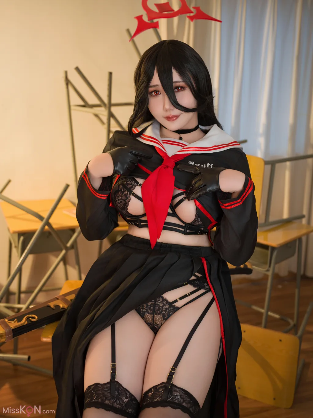 Coser@麻花麻花酱: 蔚蓝档案 羽川莲见 (35 photos)