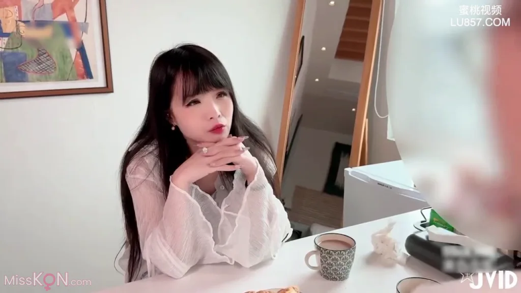 [JVID] 柔安: 義父女的早餐禁斷狂熱 柔安與義父在早餐後的激烈運動 (15 photos + 1 video)