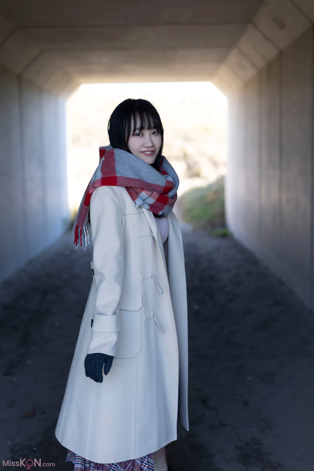 [JP] Riho Okumura (奥村梨穂): 週刊現代デジタル写真集 もう、どぎゃんすっと？Vol.1 (72 photos)