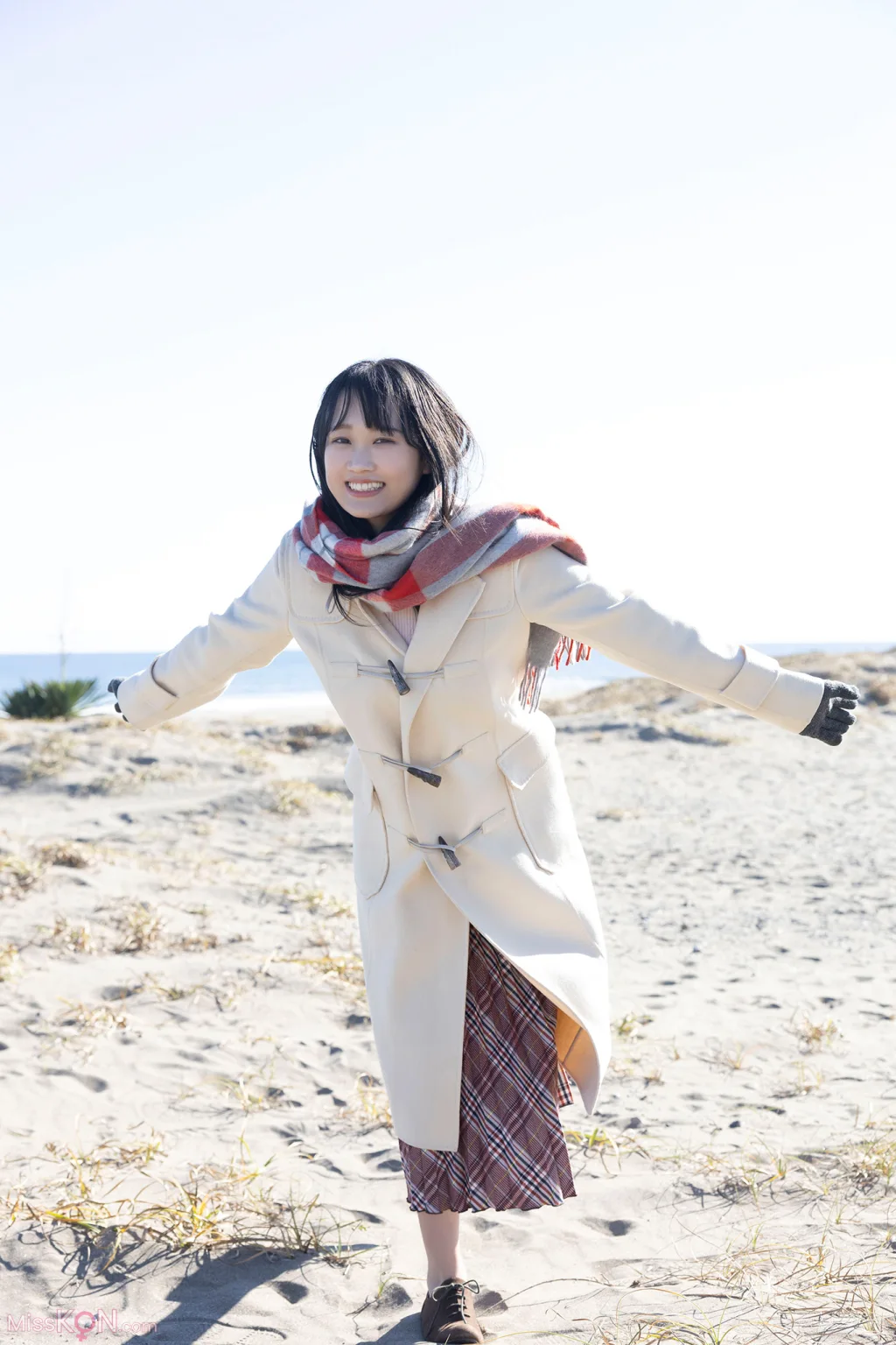 [JP] Riho Okumura (奥村梨穂): 週刊現代デジタル写真集 もう、どぎゃんすっと？Vol.1 (72 photos)
