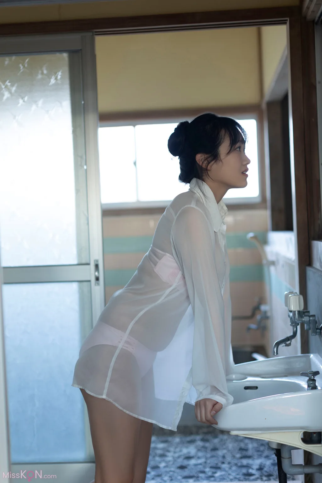 [JP] Riho Okumura (奥村梨穂): 週刊現代デジタル写真集 もう、どぎゃんすっと？Vol.1 (72 photos) – Page 5