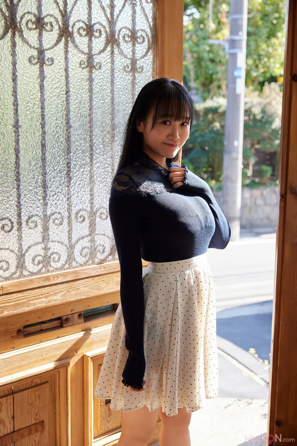 [JP] Riho Okumura (奥村梨穂): 週刊ポストデジタル写真集 熊本産豊潤おっぱい (73 photos)