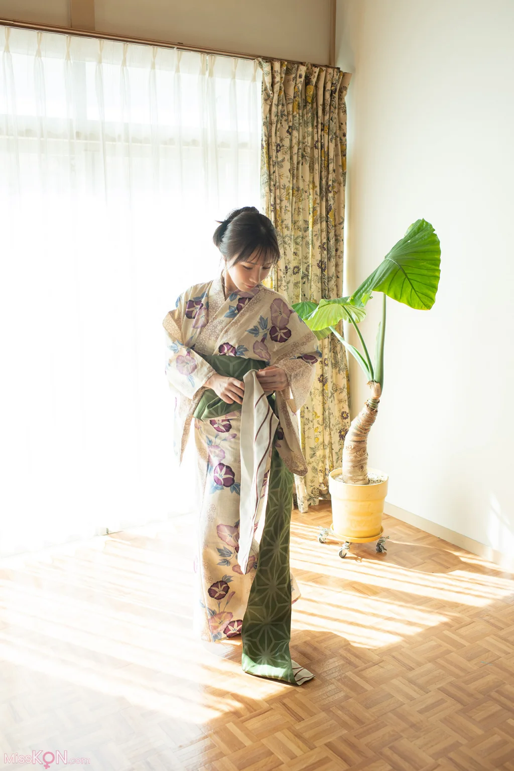 [JP] Ao Ebisaki (海老咲あお): FLASHデジタル写真集R 和を脱ぎ捨てて (76 photos) – Page 4