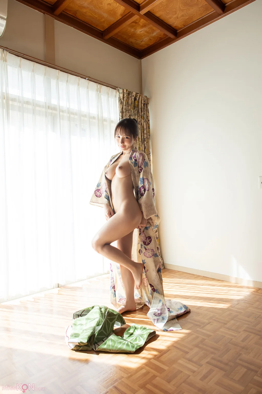 [JP] Ao Ebisaki (海老咲あお): FLASHデジタル写真集R 和を脱ぎ捨てて (76 photos) – Page 4