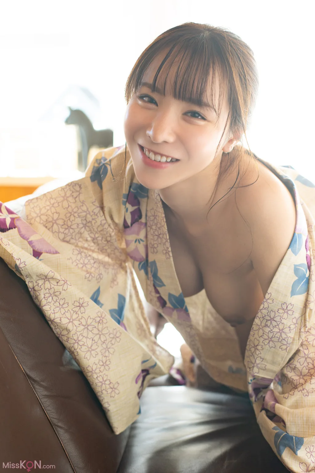[JP] Ao Ebisaki (海老咲あお): FLASHデジタル写真集R 和を脱ぎ捨てて (76 photos) – Page 5