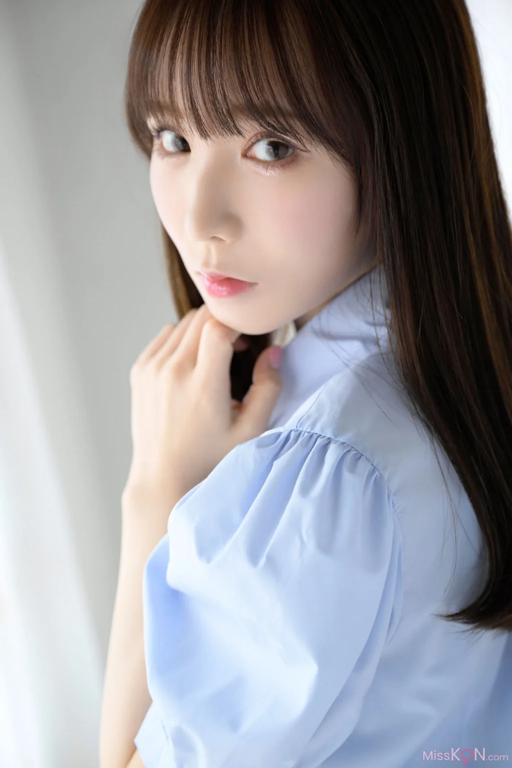 [JP] Ao Ebisaki (海老咲あお): FRIDAYデジタル写真集 あおに染まる Vol.2 120 ページ豪華版 (134 photos) – Page 3