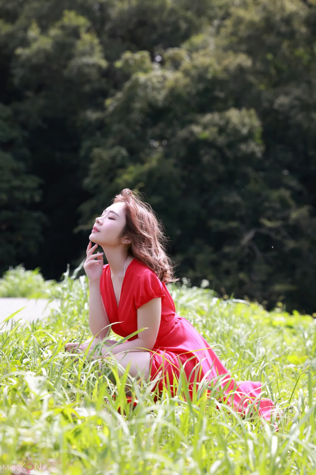 [JP] Nozomi Shirakawa (白川のぞみ): FRIDAYデジタル写真集 白蜜桃 ｖｏｌ．２ (74 photos)