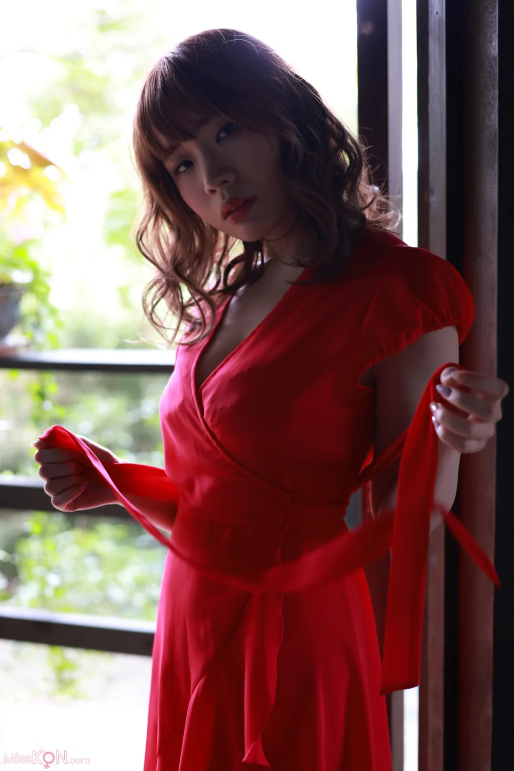 [JP] Nozomi Shirakawa (白川のぞみ): FRIDAYデジタル写真集 白蜜桃 ｖｏｌ．２ (74 photos)