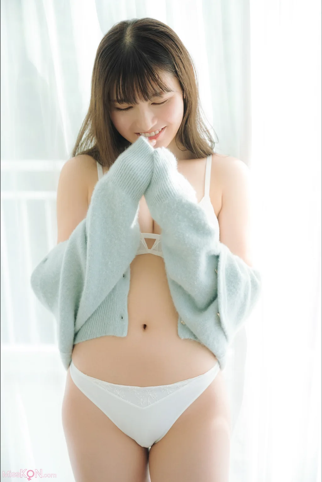 [JP] Yui Kojina (神志那結衣): FRIDAYデジタル写真集 ジーナに恋して Vol.1+2 (143 photos)