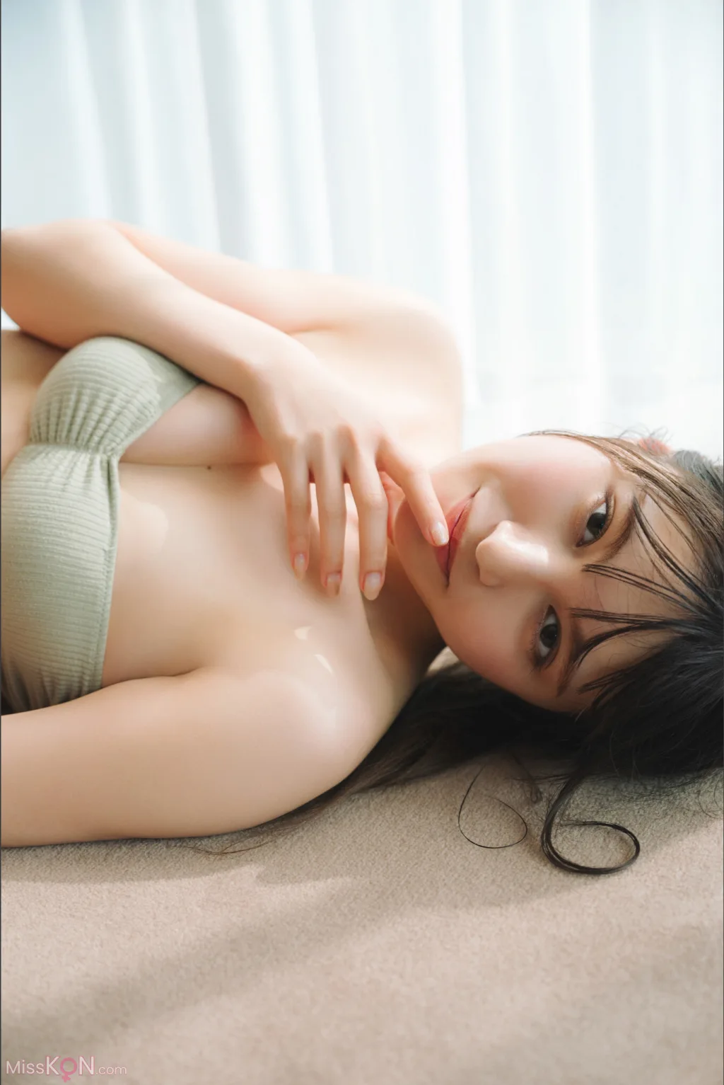 [JP] Yui Kojina (神志那結衣): FRIDAYデジタル写真集 ジーナに恋して Vol.1+2 (143 photos)