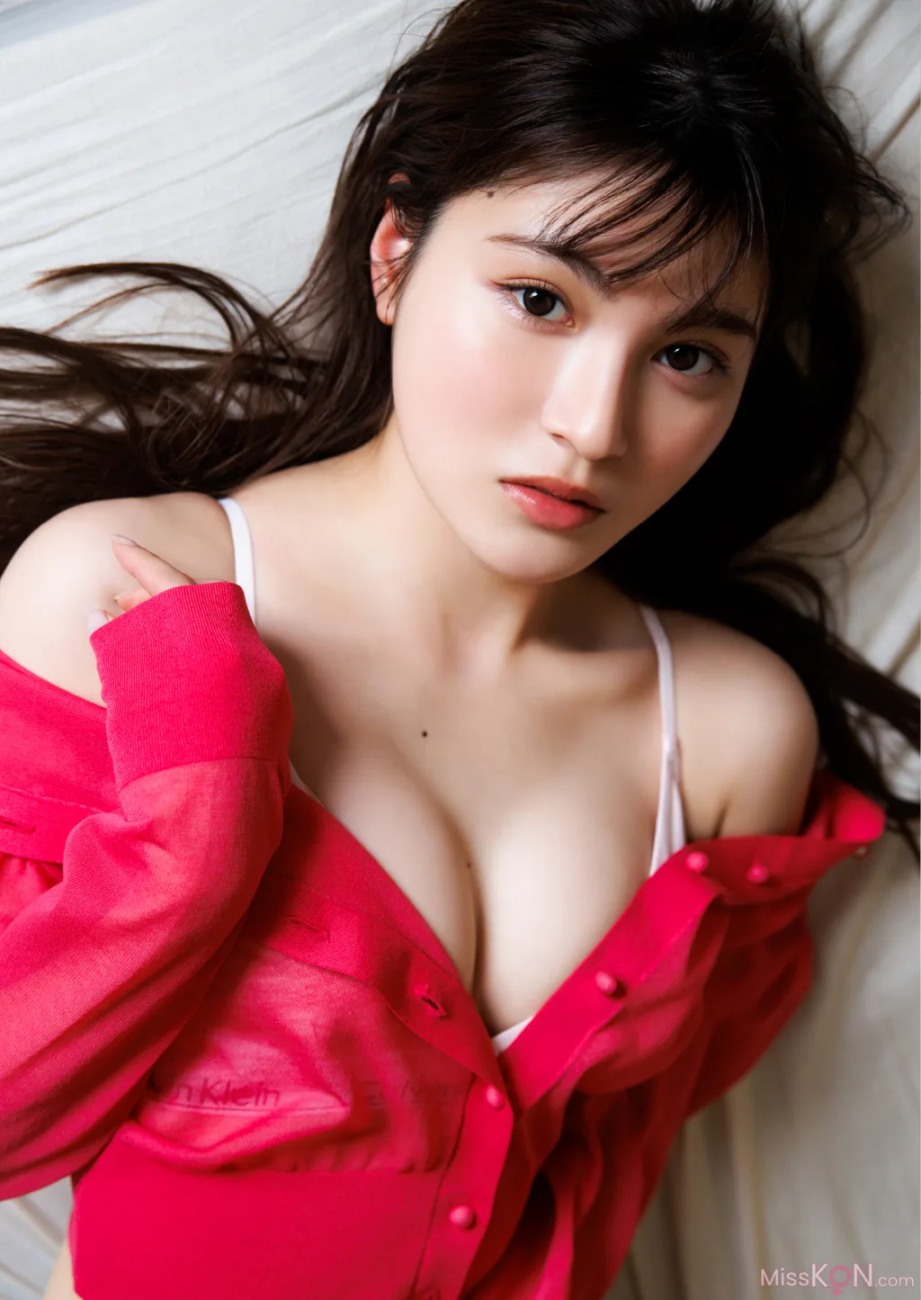[JP] Yui Kojina (神志那結衣): 写真集 「神がかり的な」 (54 photos)