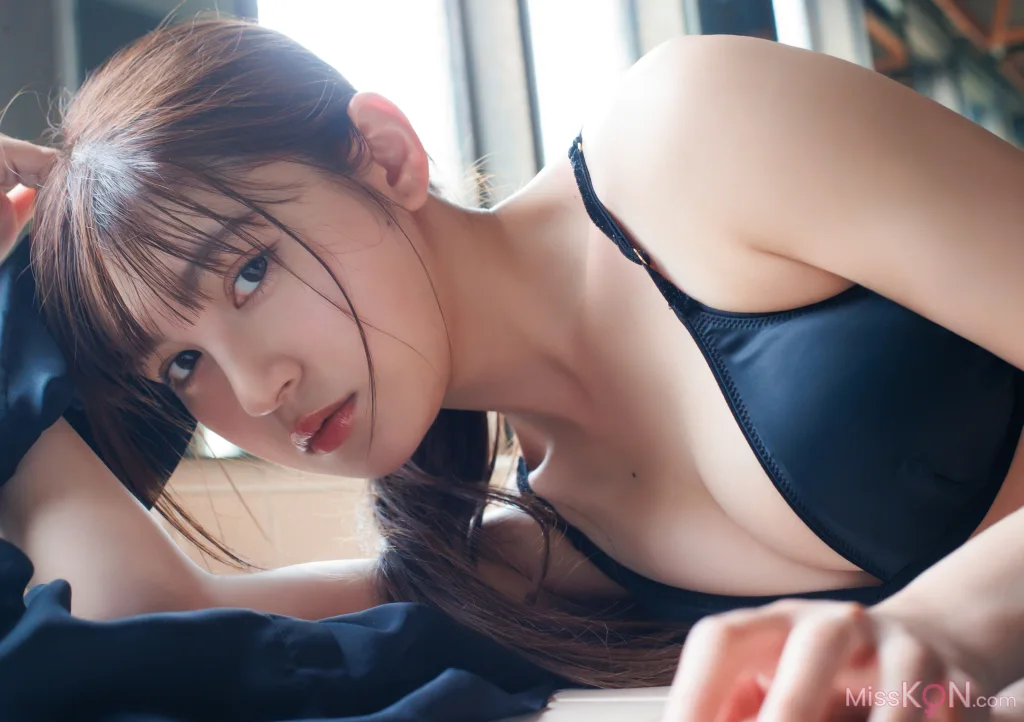 [JP] Yui Kojina (神志那結衣): 写真集 「神がかり的な」 (54 photos)
