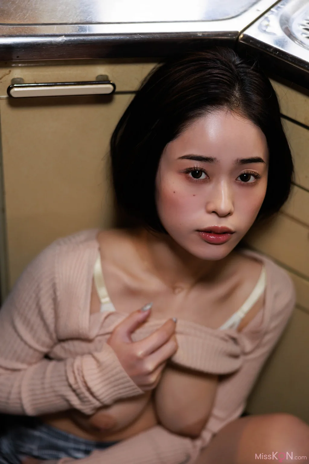 [JP] MINAMO: 誘惑の果てに (87 photos)