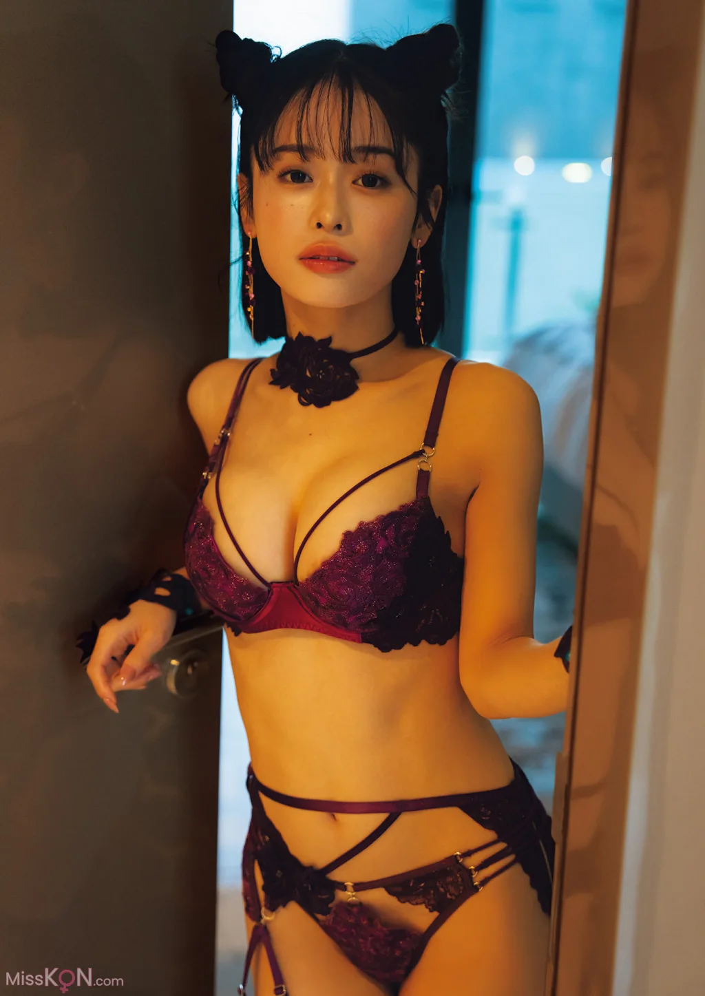 [JP] MINAMO: 写真集 愛の果実 (130 photos)