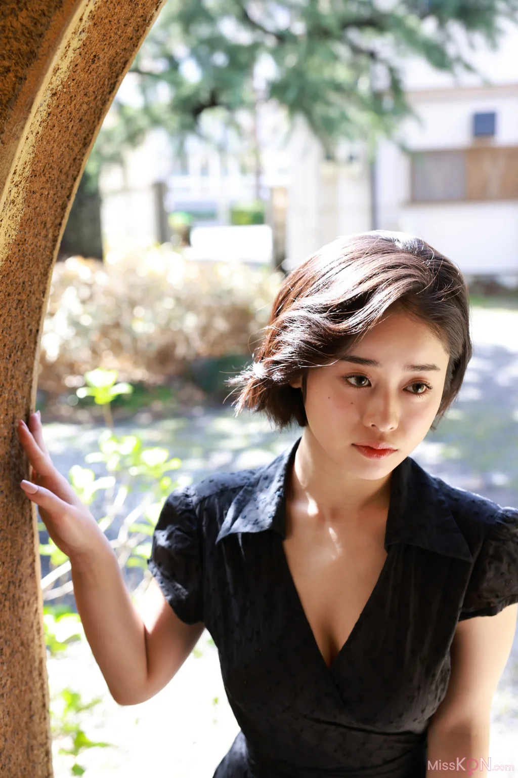 [JP] MINAMO: 週刊ポストデジタル写真集 煌めきの波紋 (79 photos)