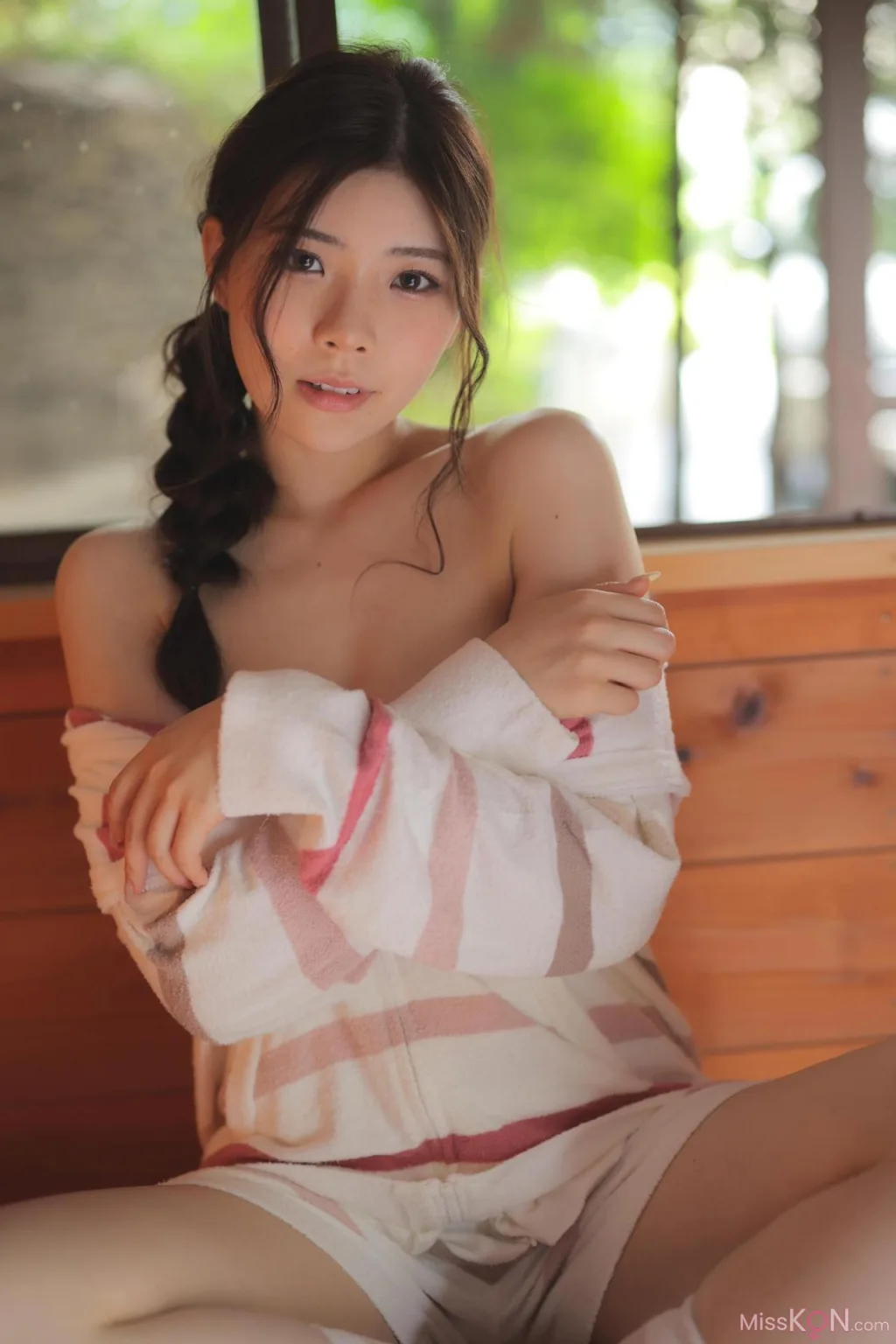 [JP] Kamiki Rei (神木丽): Ather Vol.1 神木麗アザーカット写真集 (ひとつなぎBOOKS) (122 photos)