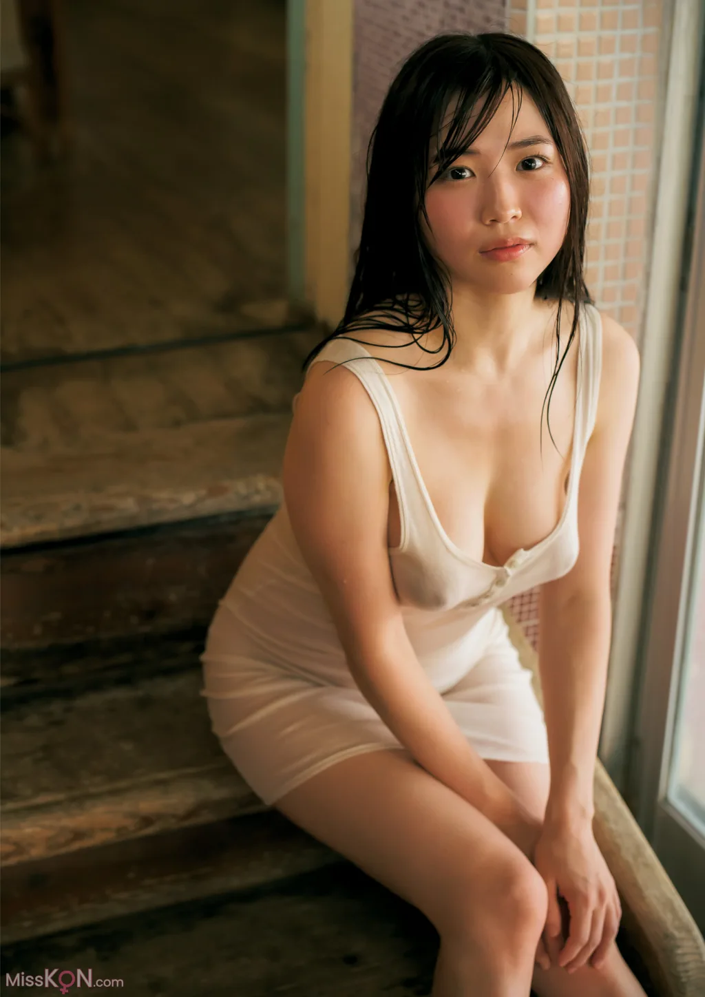 [JP] Riko Suzuhara (鈴原りこ): 1st写真集 やわらかく、あたたかい。54カット増 大増190ページデジタル完全版 (197 photos)
