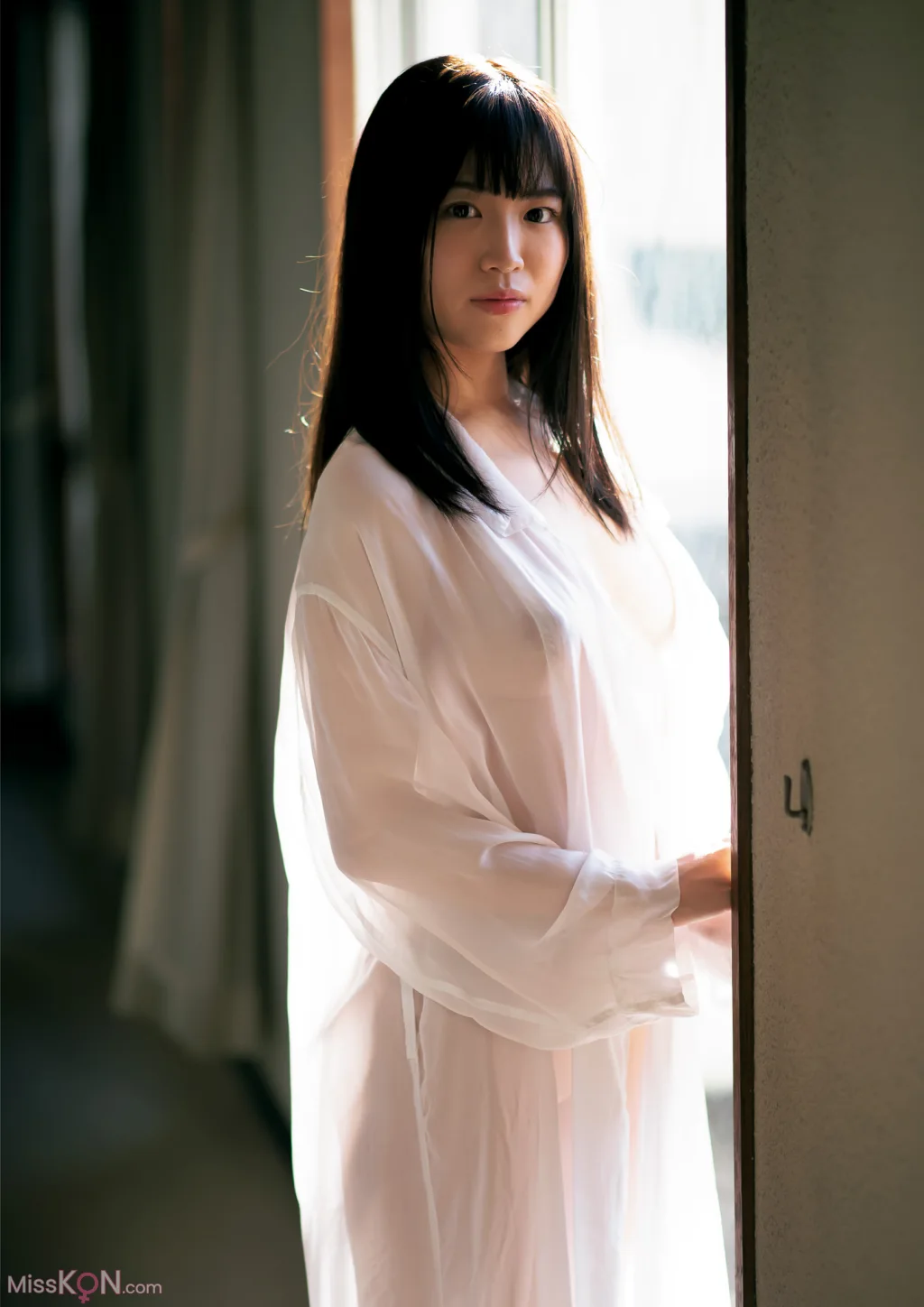 [JP] Riko Suzuhara (鈴原りこ): 1st写真集 やわらかく、あたたかい。54カット増 大増190ページデジタル完全版 (197 photos)