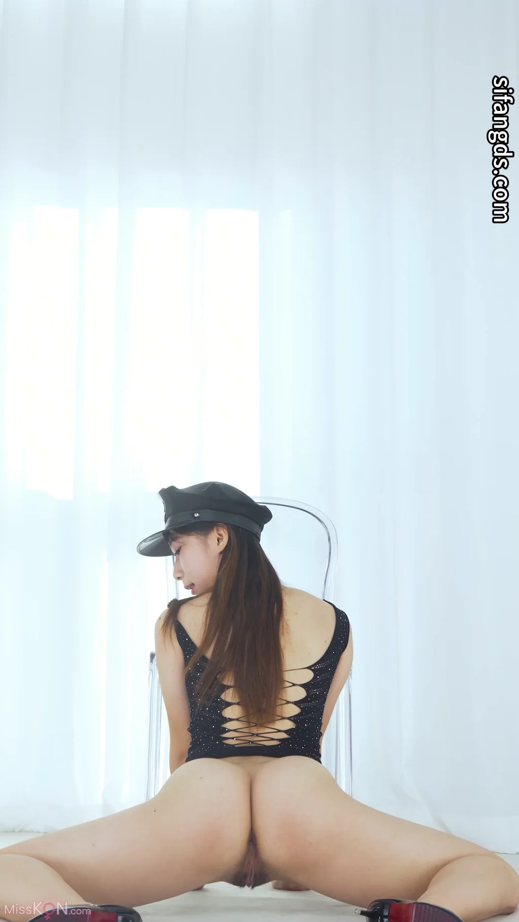 [KING8舞團] 易柔: 顏值美女 高價福利 露三點超美裸舞 4K雙視角 (146 photos + 20 videos) – Page 4