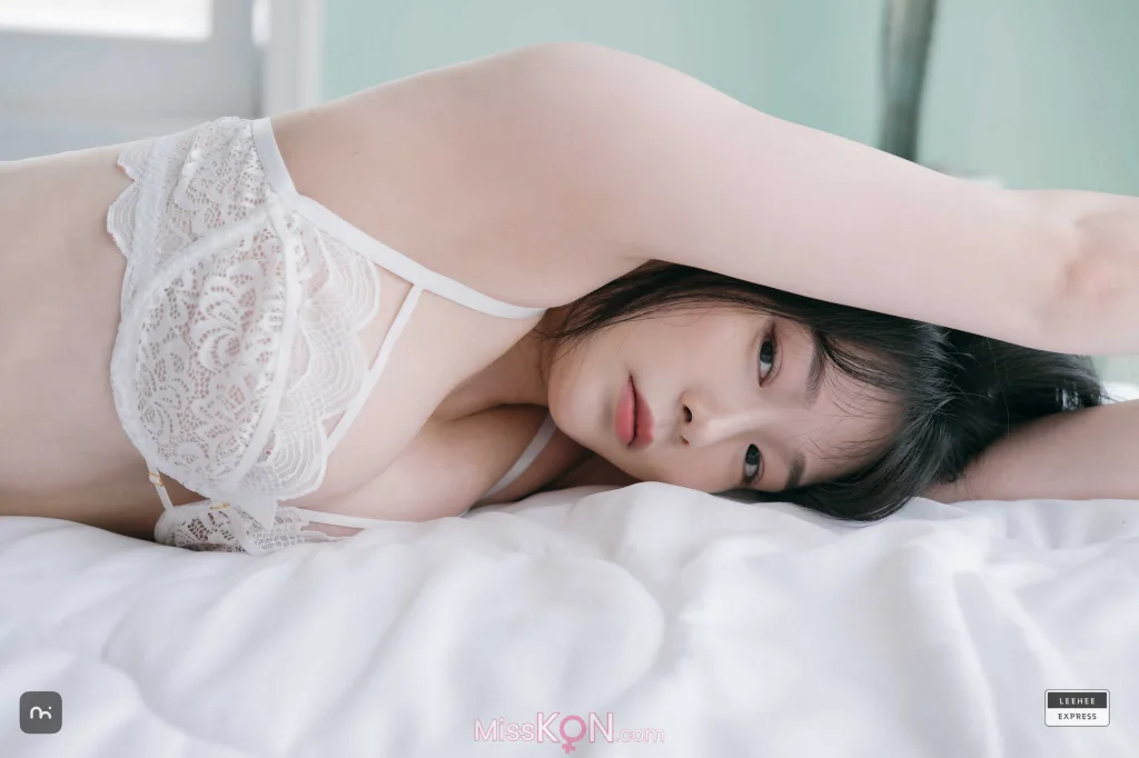 [LE] LEBE-181A: Sir.Bean (피아) (49 photos)