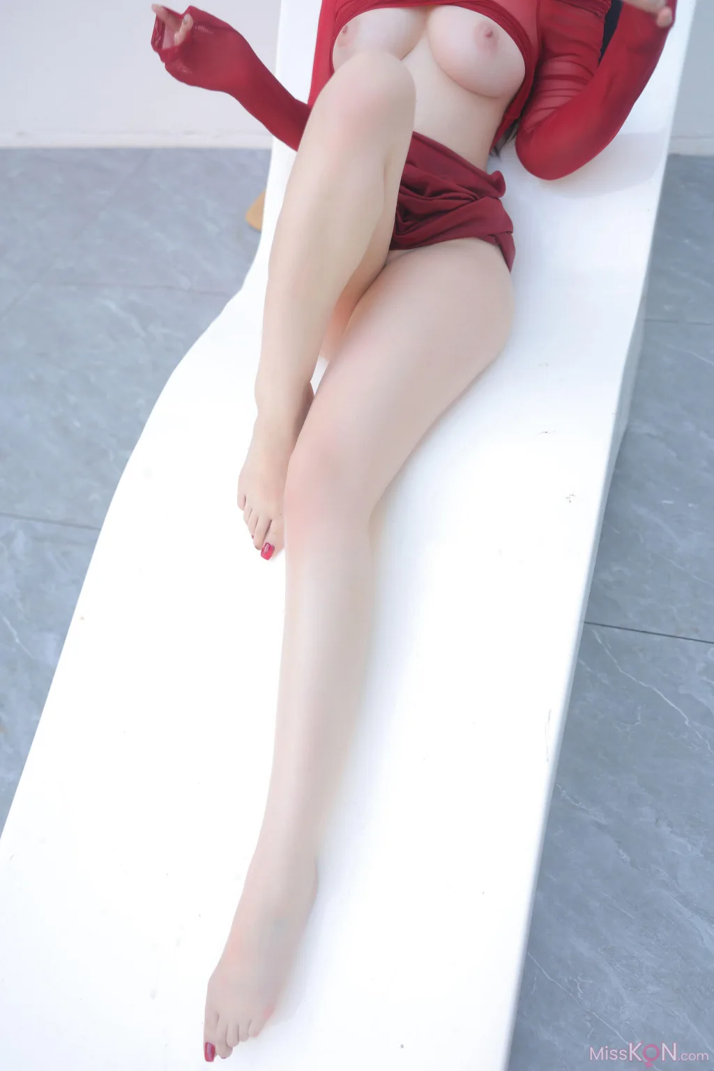 [XR Uncensored] 林昔予yorki: R18 秀人网模特 极品丰满人妻系女神 (105 photos) – Page 6