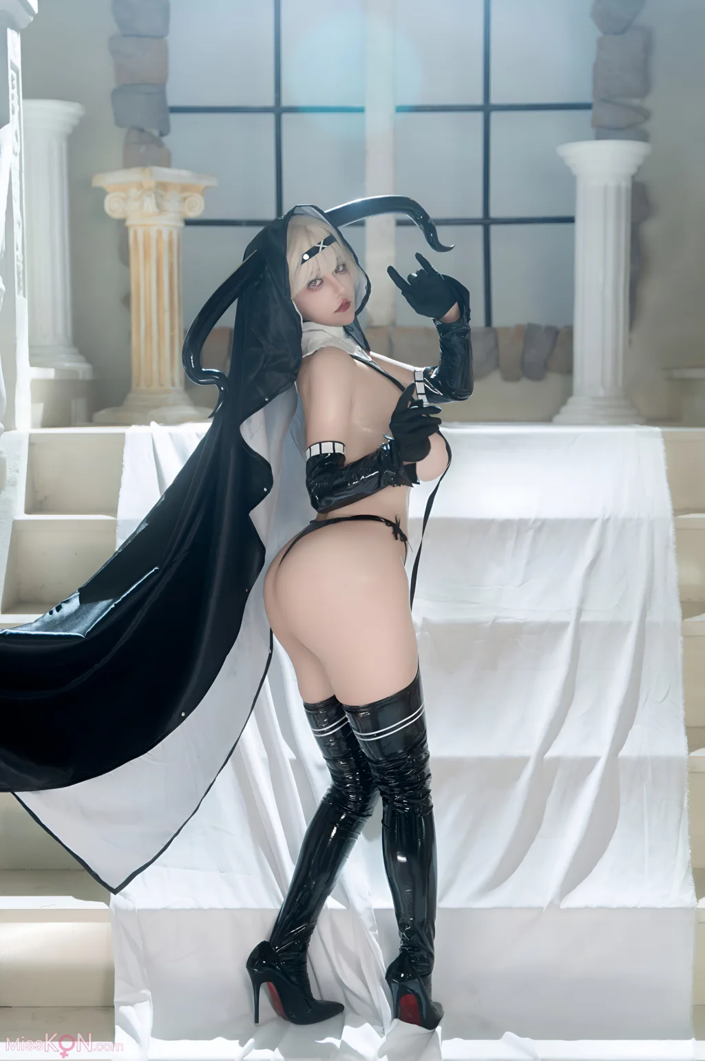 Coser@虎牙古阿扎: 恶魔修女 (89 photos)