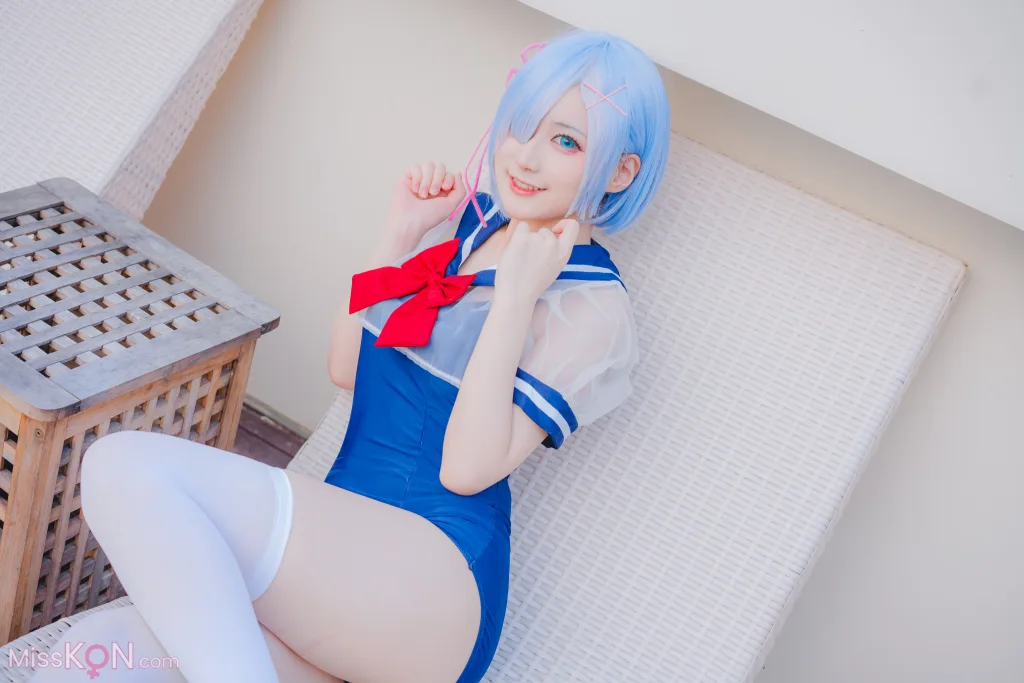 Coser@幼愛Youmeko: 蕾姆泳装 (18 photos)
