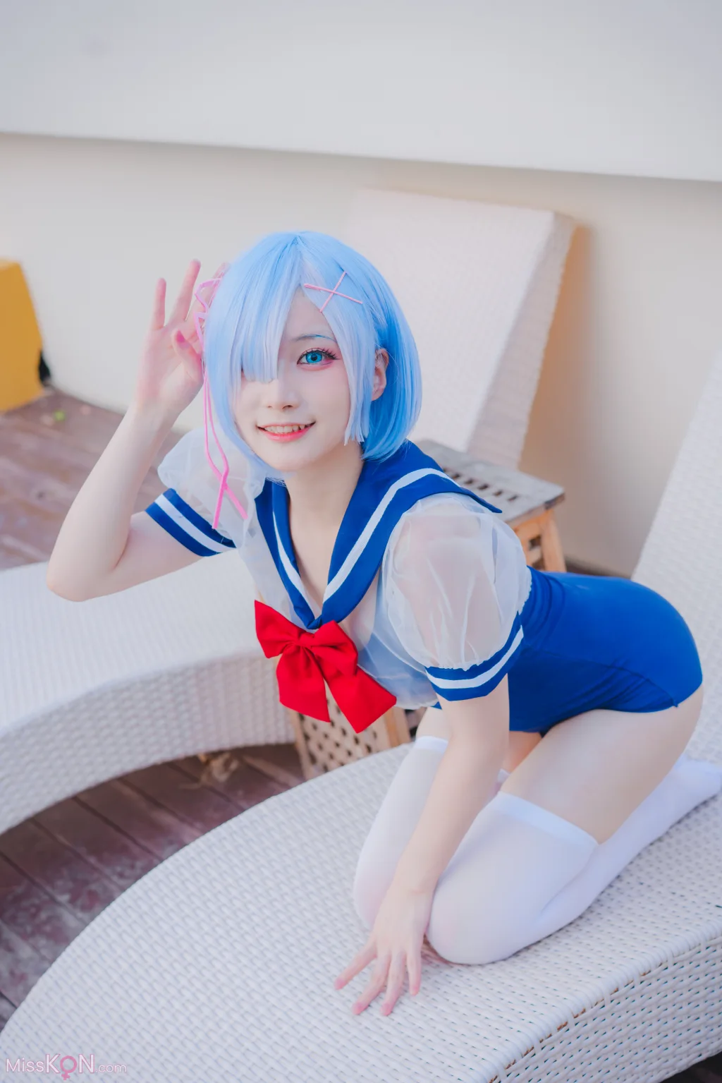 Coser@幼愛Youmeko: 蕾姆泳装 (18 photos)