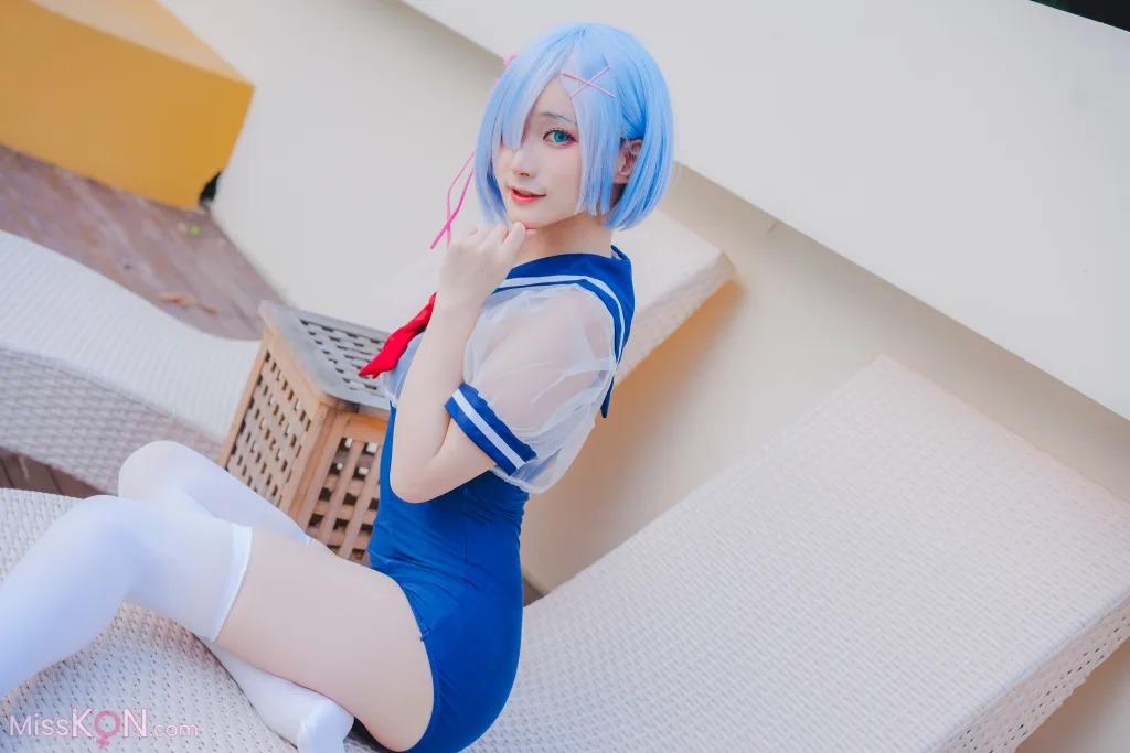 Coser@幼愛Youmeko: 蕾姆泳装 (18 photos)