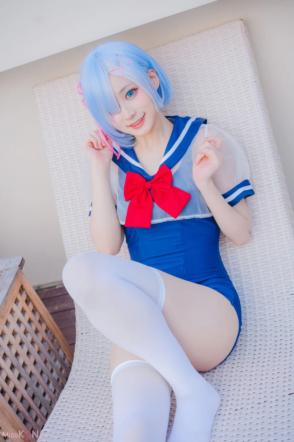 Coser@幼愛Youmeko: 蕾姆泳装 (18 photos)