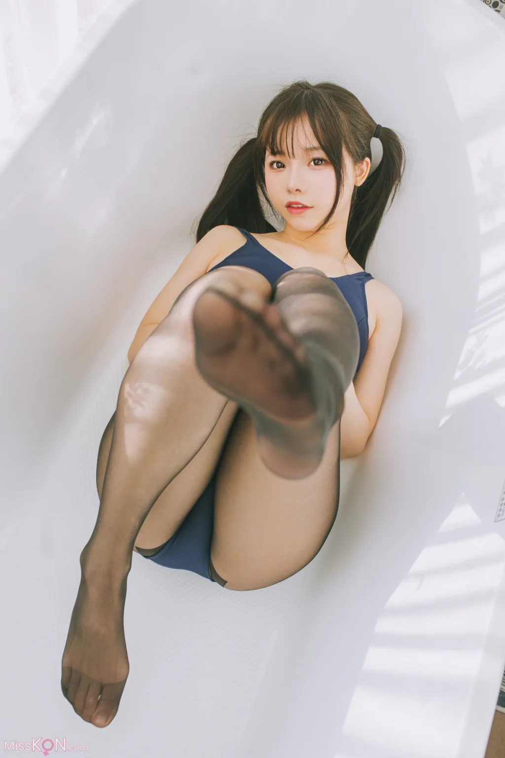 Coser@六味帝皇酱: 死库水 (28 photos)