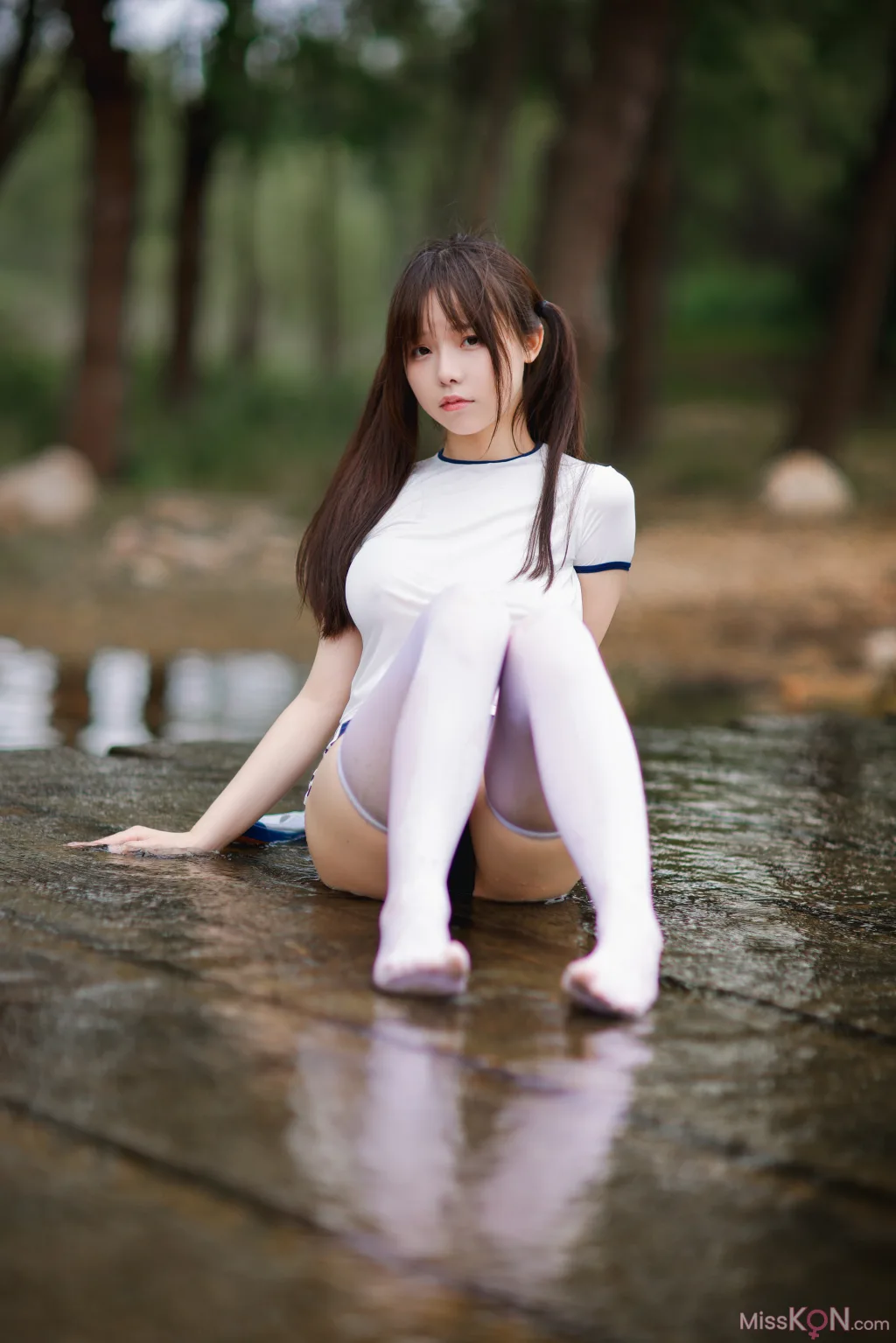 Coser@六味帝皇酱: 体操服 (60 photos)