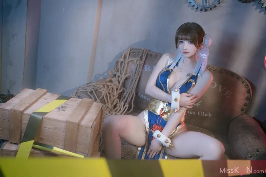 Coser@鹿八岁: 春丽的格斗辅导 (90 photos)