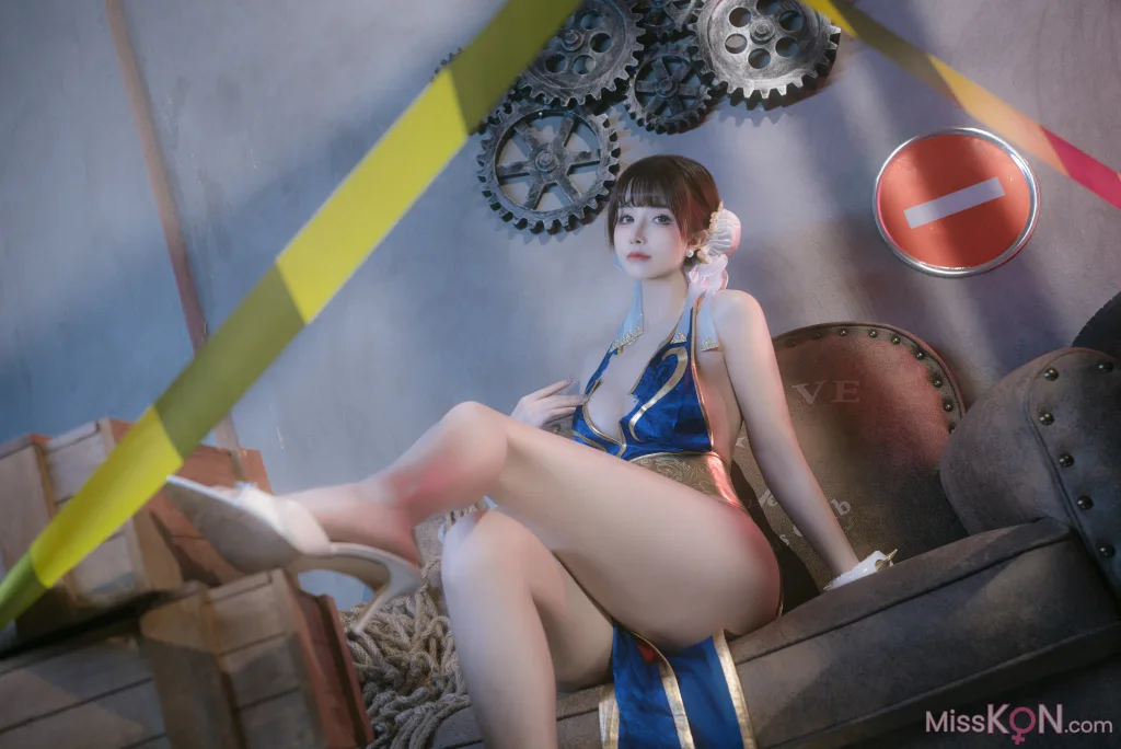 Coser@鹿八岁: 春丽的格斗辅导 (90 photos)