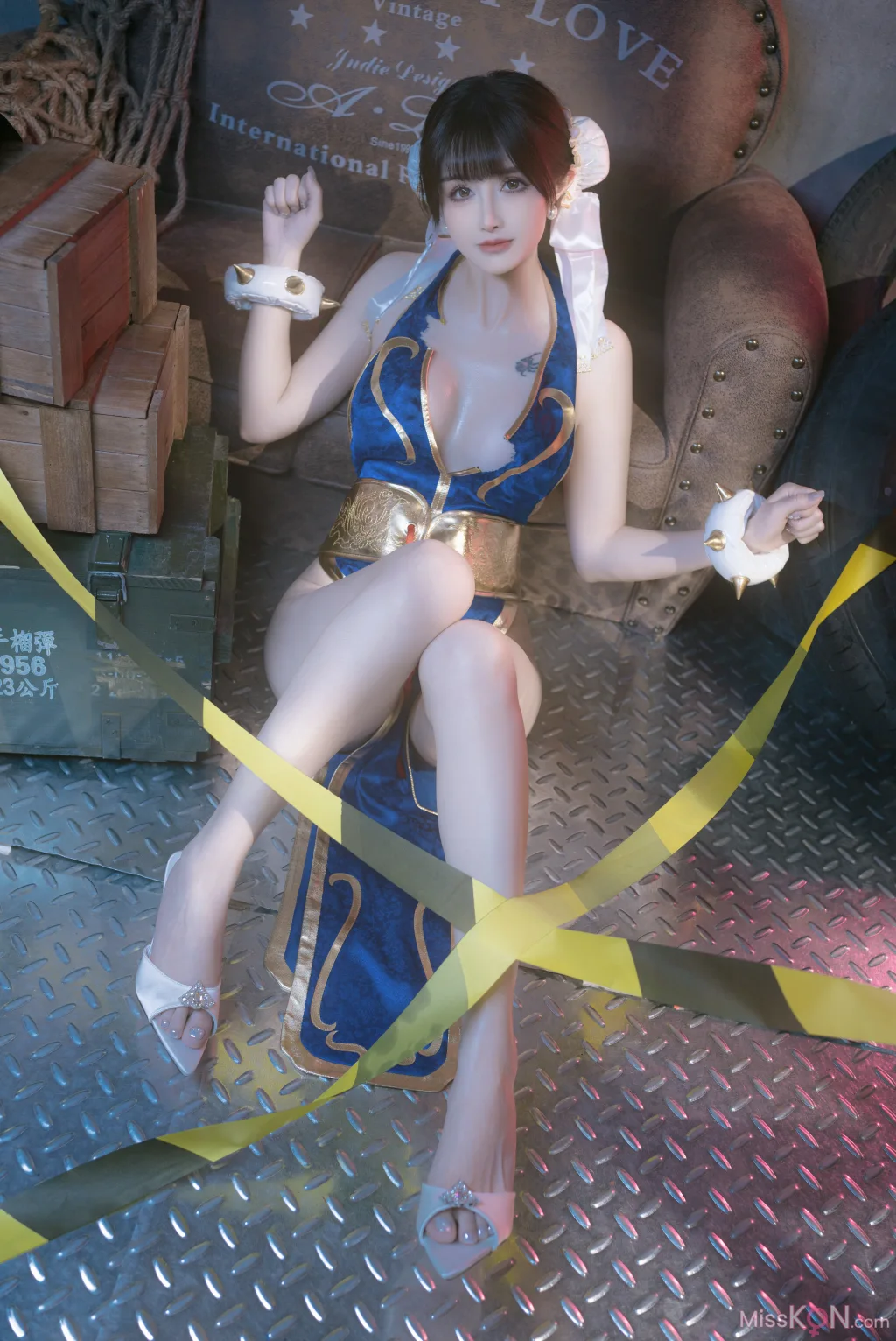 Coser@鹿八岁: 春丽的格斗辅导 (90 photos)